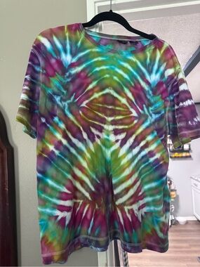Tie-Dye Short Sleeve Crewneck Shirt - Multicolor